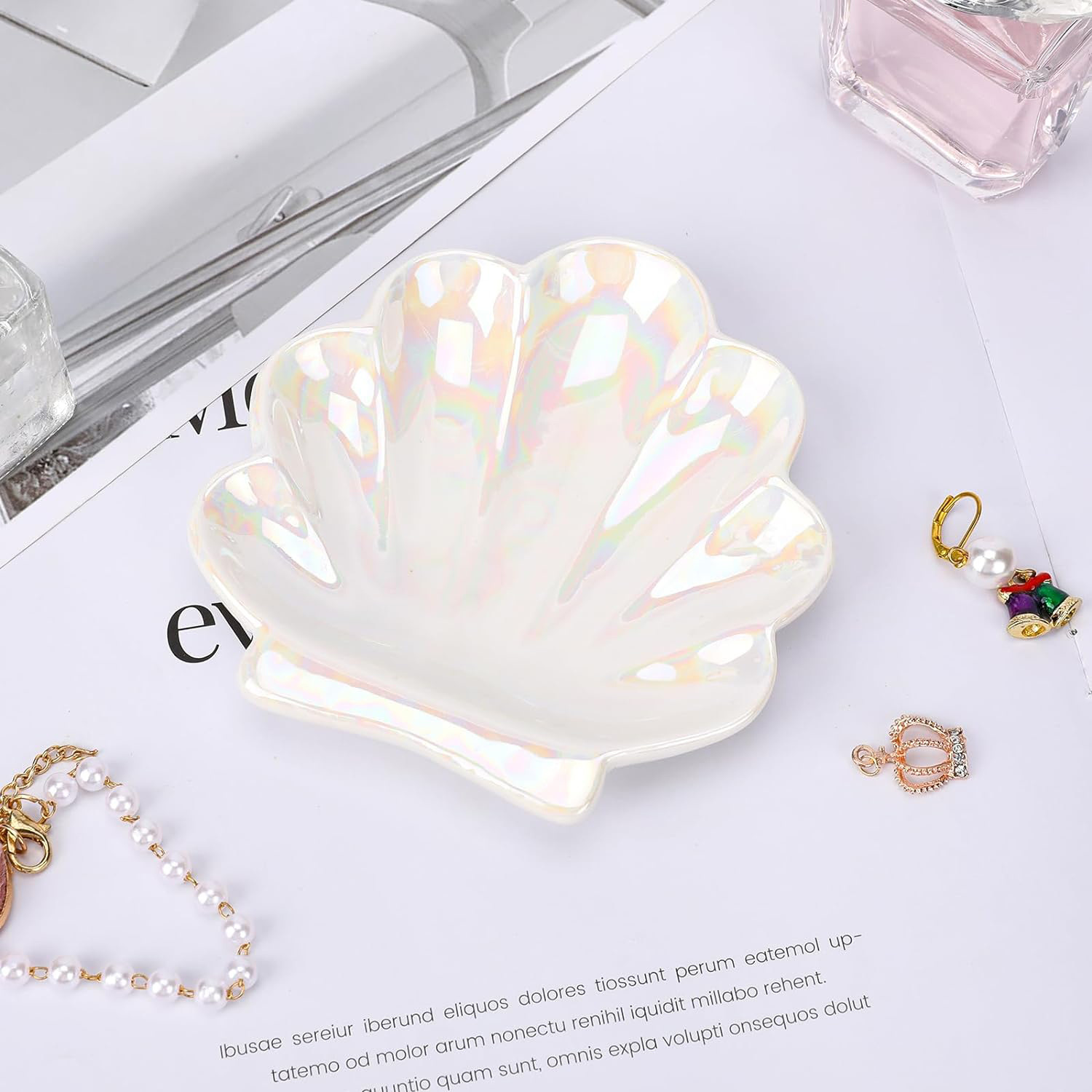 Ceramic shell plate cross-border European creative simple irregular fruit plate small plate jewelry storage decorative plate