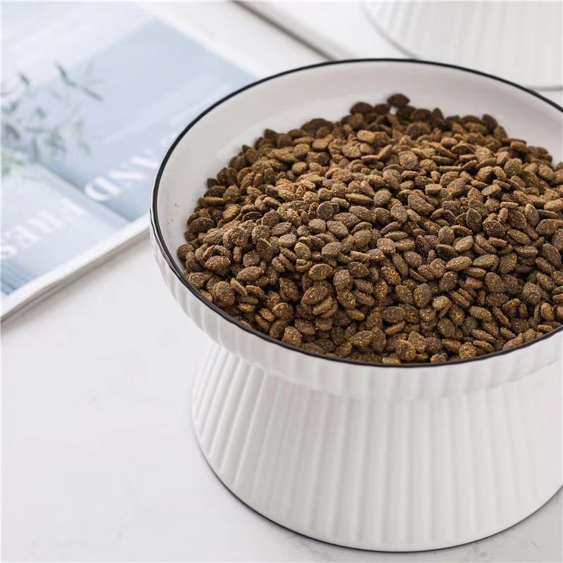 猫の陶磁器の碗の猫の碗のペットの専用の大きいサイズの高い足の猫の食糧のたらいは頚椎の犬のたらいを保護します。|undefined