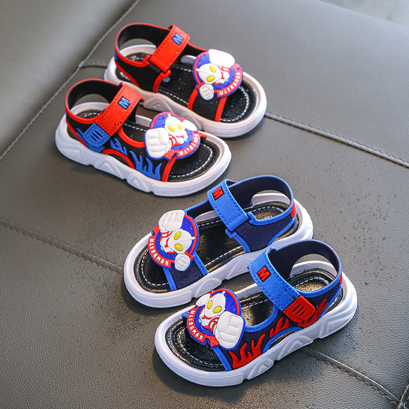 Ultraman Boys Sandals 2022 New Non-Slip Soft Sole Small Middle-Sized Boys Baby Students Beach Shoes Free Shipping