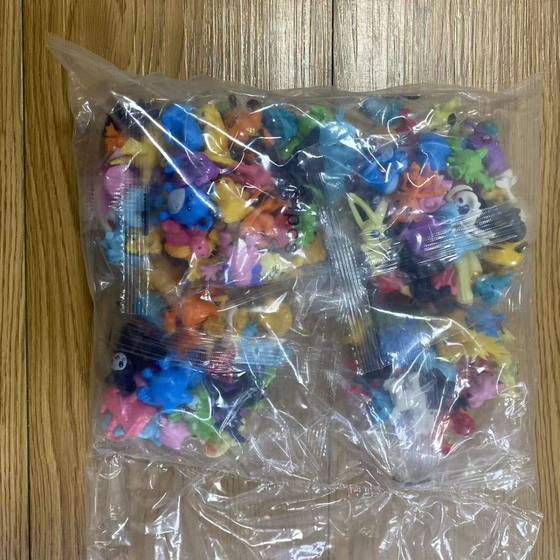 Cross-Border Wholesale Pokemon Dolls 144 Ornaments Magical Gashapon Toys Hand-Made Office Baby Ornaments