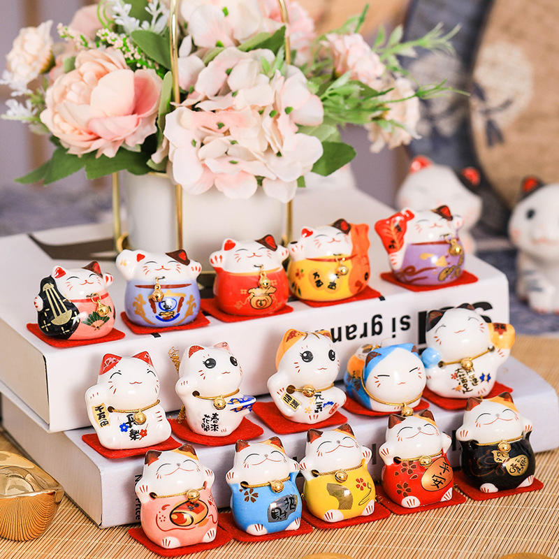 Ceramic Fortune Cat Small Ornaments Cultural and Creative Small Gift Market Ornaments Cross-border Export Ceramic Crafts