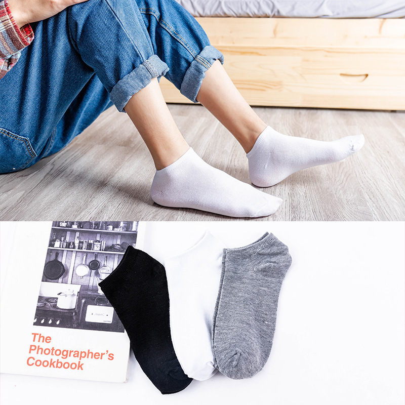 Men's mid-calf cotton socks black and white gray socks spring and autumn season supply wholesale men's socks women's socks Zhuji socks wholesale