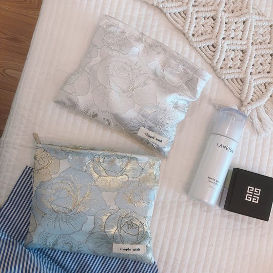 [Su Sibo Bag] Elegant and elegant small makeup bag makeup bag storage bag exquisite gold silk jacquard rose