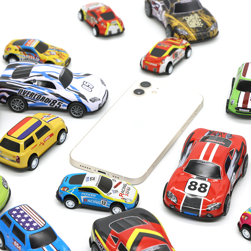 Children's toy car mini Huili car simulation alloy car racing model Park night market Yiwu stall