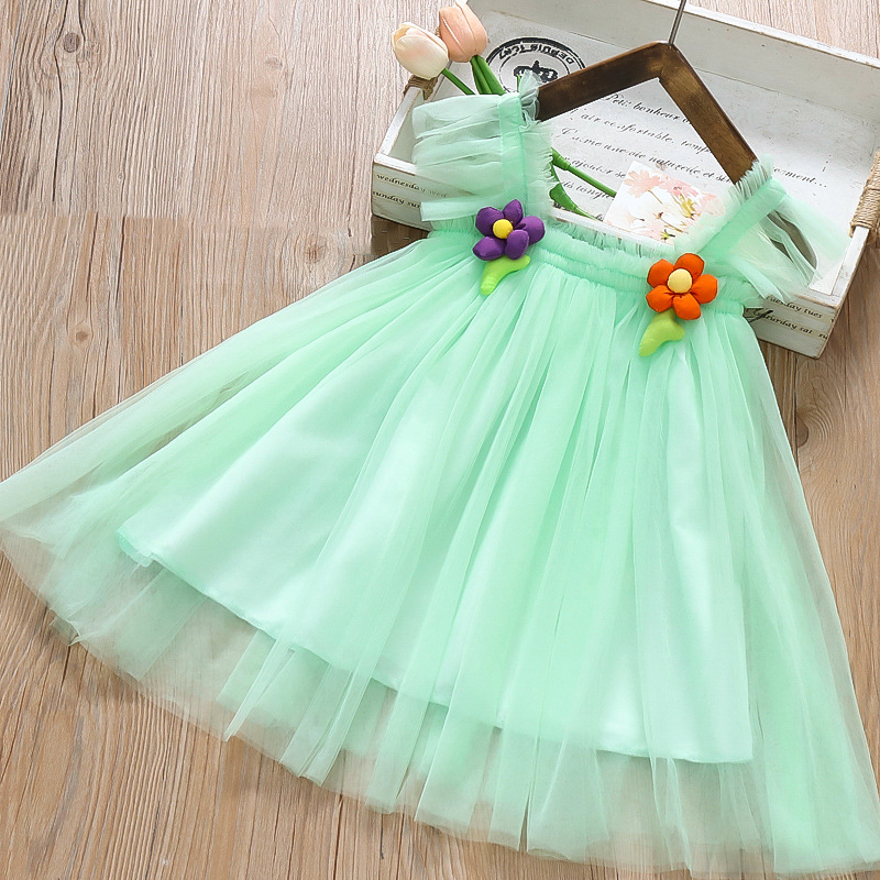 2025 New Small Flying Sleeve Girl's Mesh Skirt dress Western Style Summer Wear Thin Strap Princess Mesh Skirt