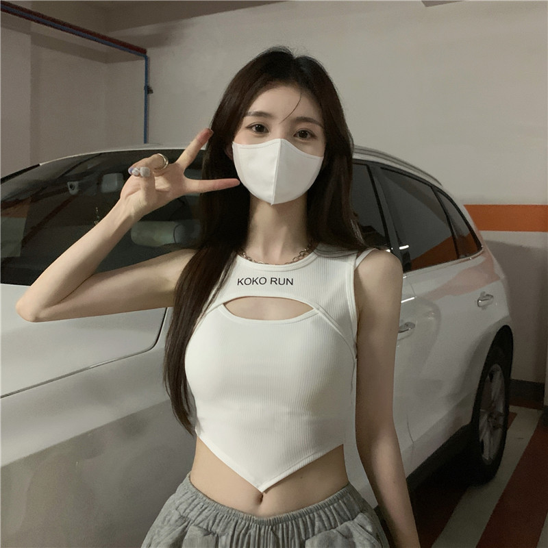 Hot girl camisole fake two-piece chest wrap women's chest pad outer wear vest sexy pure desire wind tube top fixed Cup inner wear summer