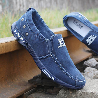 Old Beijing Cloth Shoes Men's Spring New Casual Canvas Shoes Low-top Breathable Slip-on Lazy Shoes Soft-soled Work Shoes