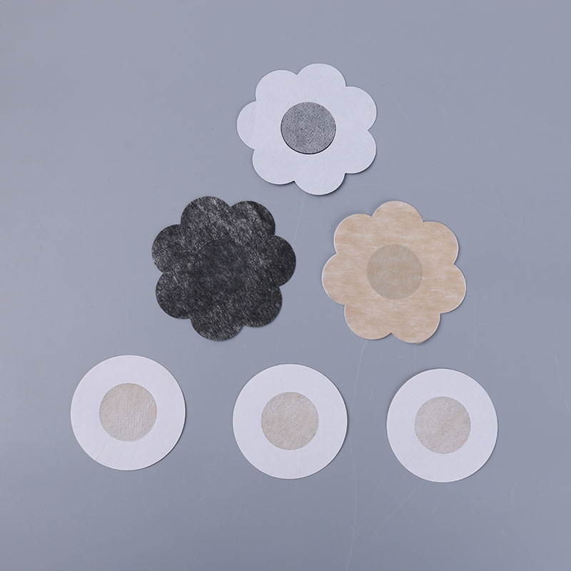 Disposable non-woven plum-shaped nipple stickers chest stickers creative round sexy nipple stickers wholesale