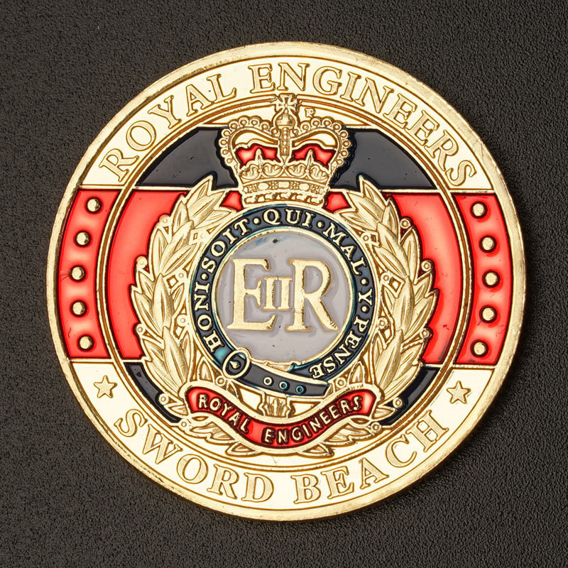 Queen Elizabeth II Commemorative Badge creative decorative coin small gift coin crafts