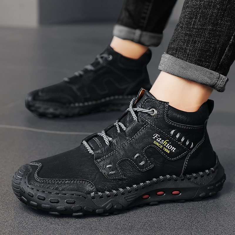 Autumn and Winter high-top casual men's shoes fleece-lined warm men's leather boots hand-stitched cross-border plus size workwear men's boots