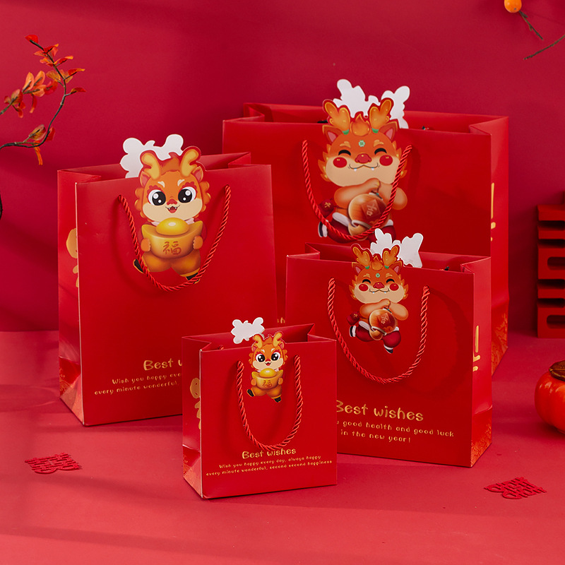 Red gift bag cute gift packaging bag hand gift holiday bag kindergarten candy packaging bag 2024 New Year