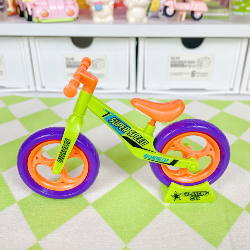Self-assembled toy mini bicycle boutique key chain balance car ornaments small gift stall boutique wholesale