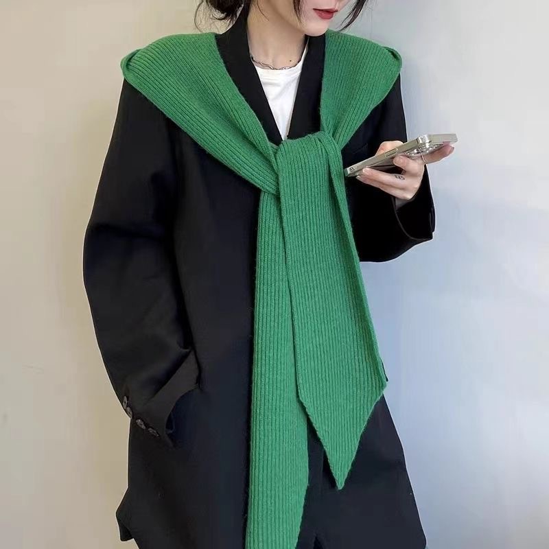 Feminine Spring Knit Scarf Hat and Neck Gaiter Set Fashion Woolen Hat with Hood and Ear Protection, Adjustable for Wear