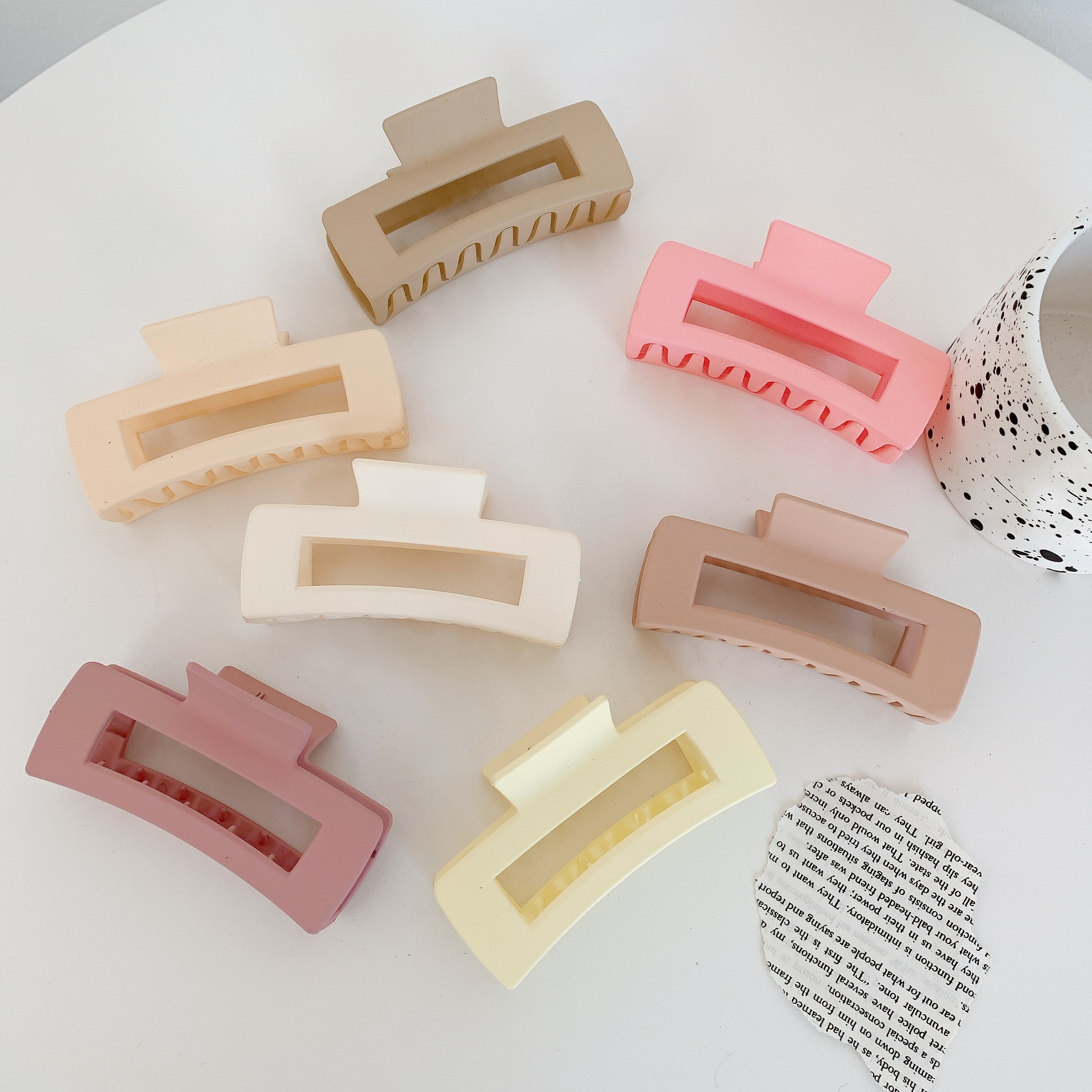  large grip clip Korean bath plate hair clip claw clip back head shark clip matte plastic hair grip wholesale_voghion.com