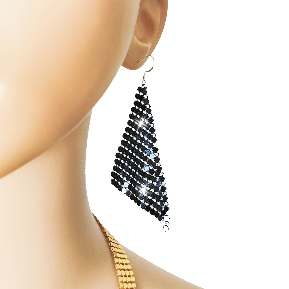 Amazon fashion all-match small triangle variable sequin earrings 925 silver needle exaggerated earrings jewelry factory wholesale