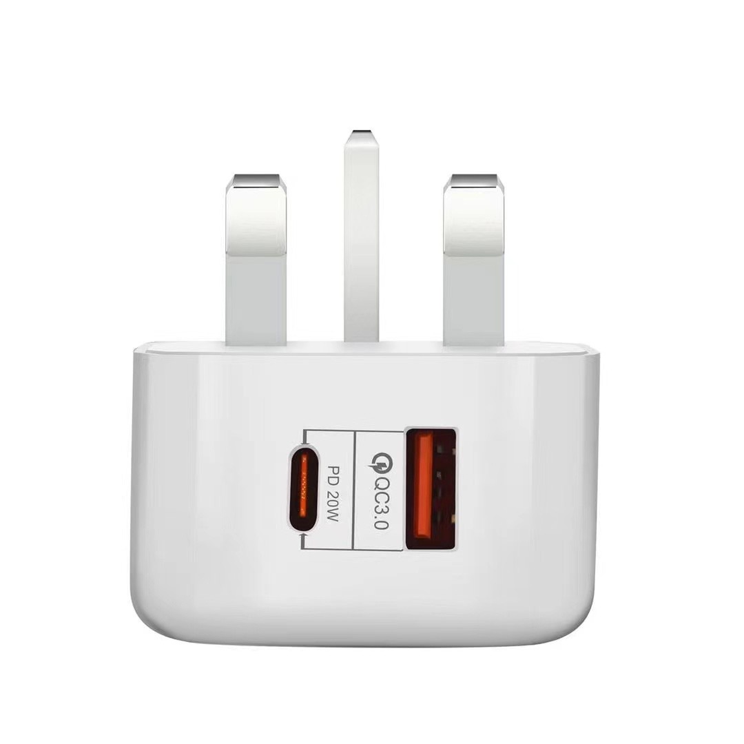 Yinggui Folding Foot PD QC3.0 Charger UKCA Yinggui Folding Foot PD Charger Yinggui PD Adapter