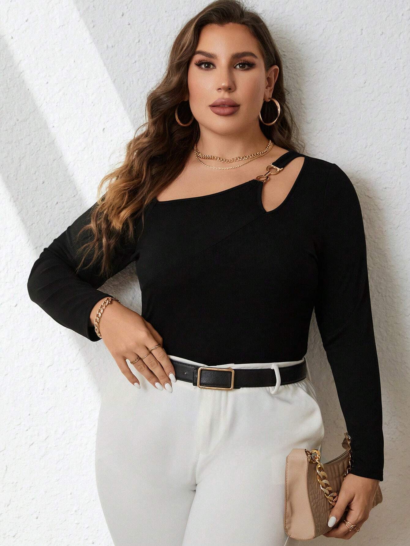 Cross-border European and American plus size women's clothing 2024 autumn and winter new slim temperament sexy hollow long-sleeved T-shirt simple top