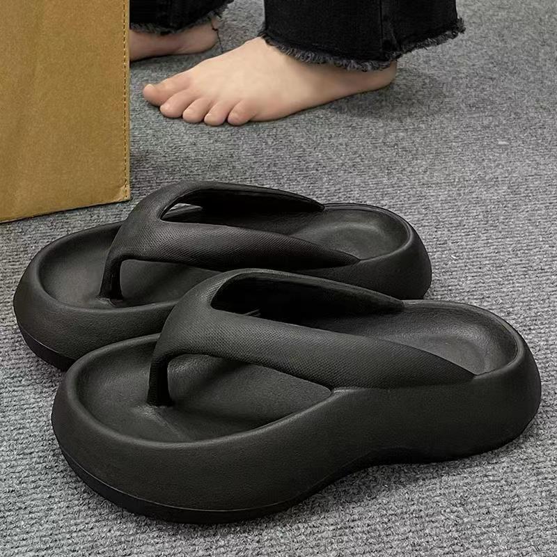 Stomping excrement touching word slippers women's 2023 new fashion popular Internet ins thick-soled non-slip beach slippers for women