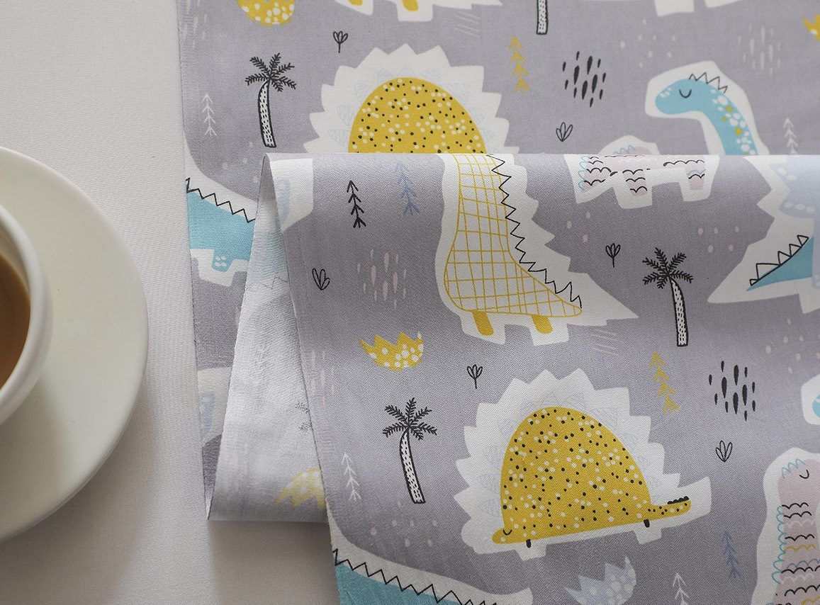 Wholesale supply of 133*72 twill print cartoon 40 cotton 1.6 meters wide