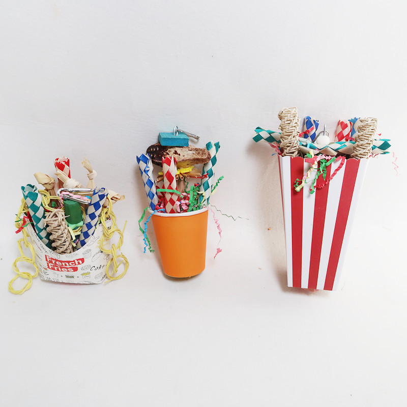 Parrot toy snacks Carnival bucket happy candy cup bite food bite supplies manufacturers wholesale