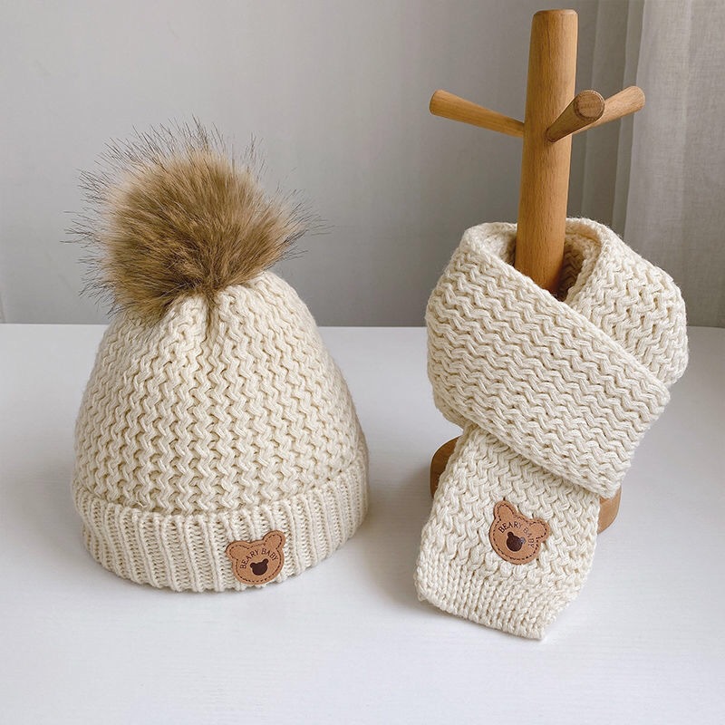 Cappello sciarpa guanti per bambini autunno e inverno set tre pezzi completo invernale caldo foderato in pile per ragazzi e ragazze berretto di lana orso_voghion.com