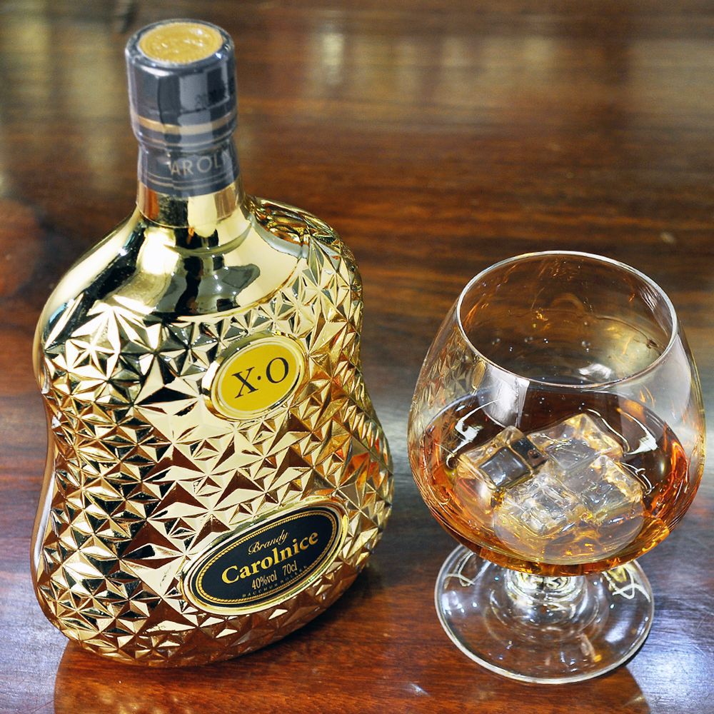 French imported XO brandy foreign wine carones CAROLNICE boxed genuine goods 700 ml40 degrees wholesale