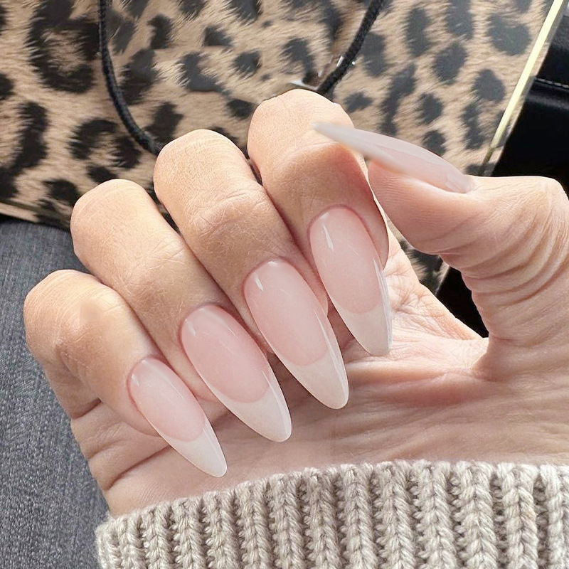 穿戴甲法式白邊簡約美甲穿戴甲批發成品甲片批發press on nails