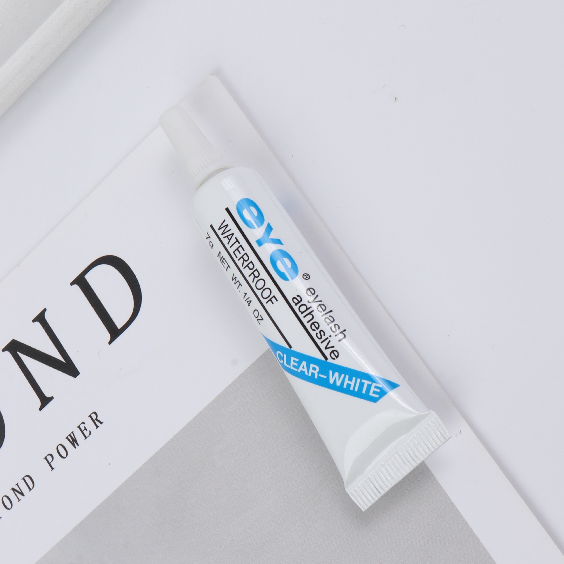 eye factory in stock wholesale false eyelash glue 7G grafting natural seamless mild comfortable false eyelash glue