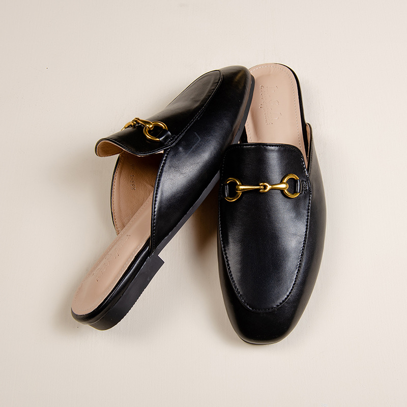 Closed toe slippers women's summer ins2023 all-match horse buckle lazy shoes flat Muller half slippers women's outer wear fashion