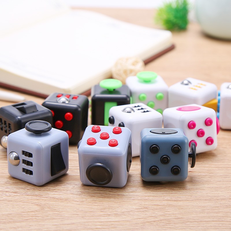 Cross-border decompression cube new exotic toy Fidget cube adult decompression artifact game dice wholesale