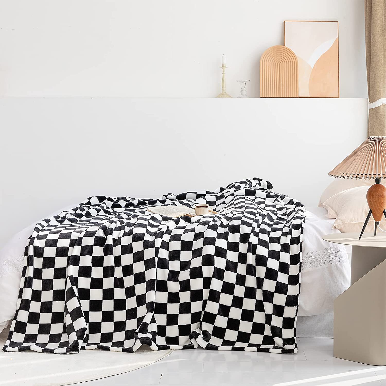 Blanket flannel blanket with checkered pattern soft blanket, suitable for sofa, bed, sofa luxury