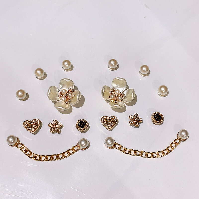 アマゾンwishの新しい適応洞靴アクセサリーdiy真珠四葉花セット靴花shoes charm|undefined