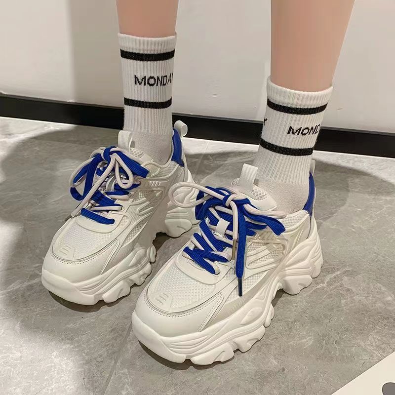 Clunky shoes for women 2023 autumn and winter New style muffin single-layer shoes fashionable thick sole hidden height increasing casual white shoes
