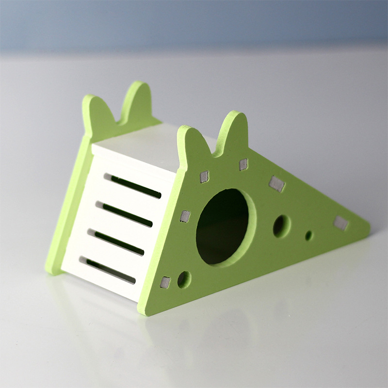 Factory wholesale pet supplies hamster ecological wood pet slide toy Golden Bear Dasheng hamster slide nest