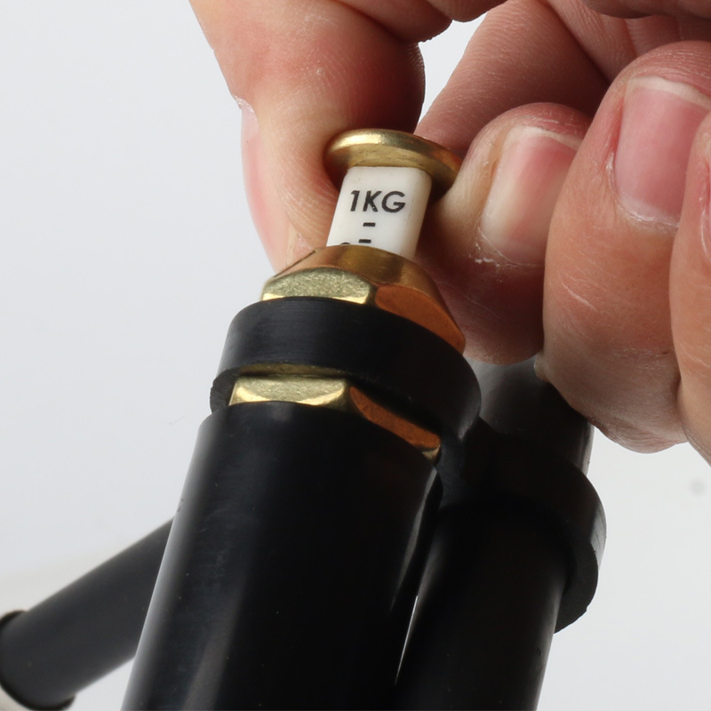 Tire Test tire pressure gauge air pressure scale display inflatable gun tire pressure gun export cross-border foreign trade exclusive products