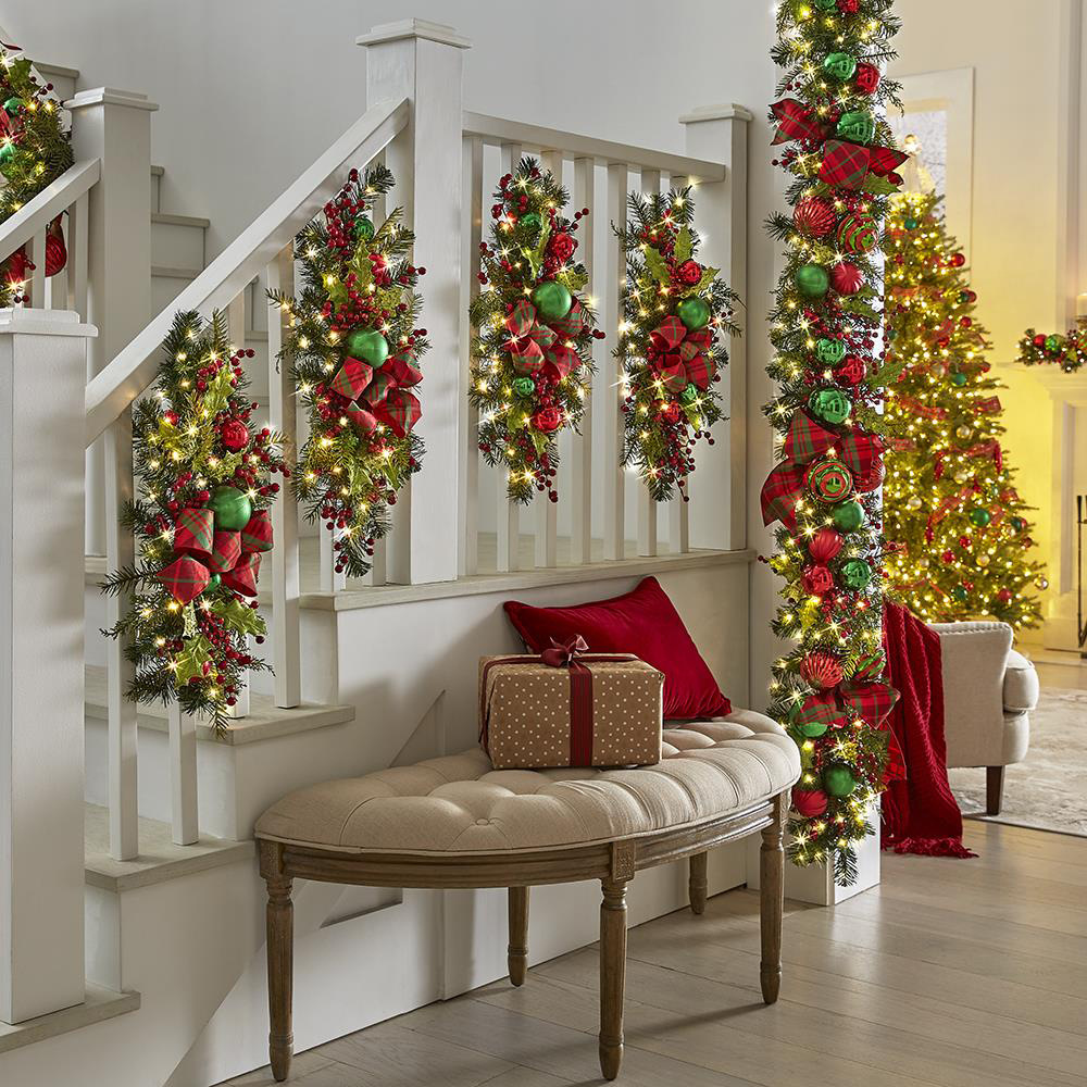 Meihui 2023 Christmas stairs Garland stairs decoration teardrop swags upside down Christmas home hanging ornaments_voghion.com