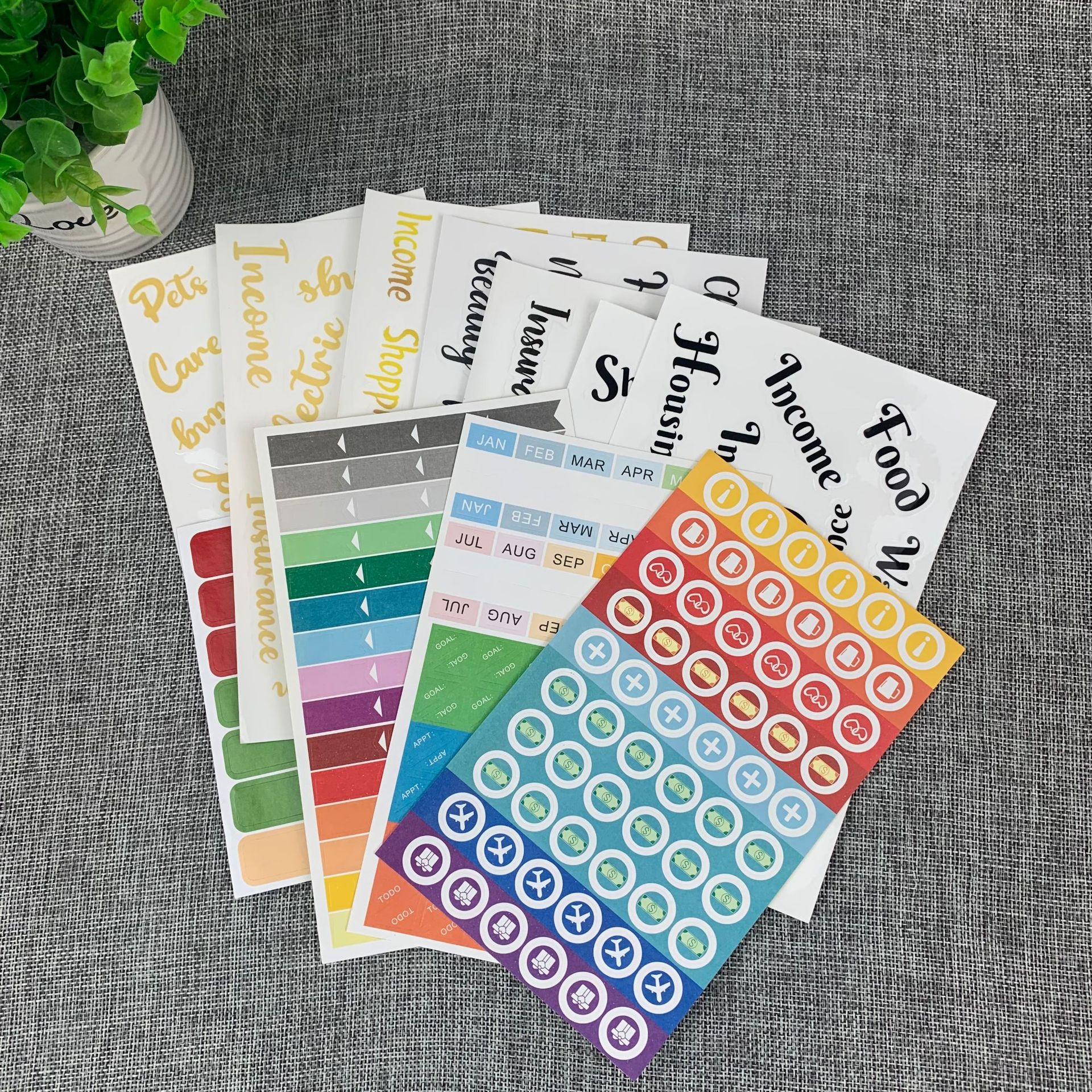 Factory direct supply adhesive label transparent pvc label, color coated paper special adhesive label