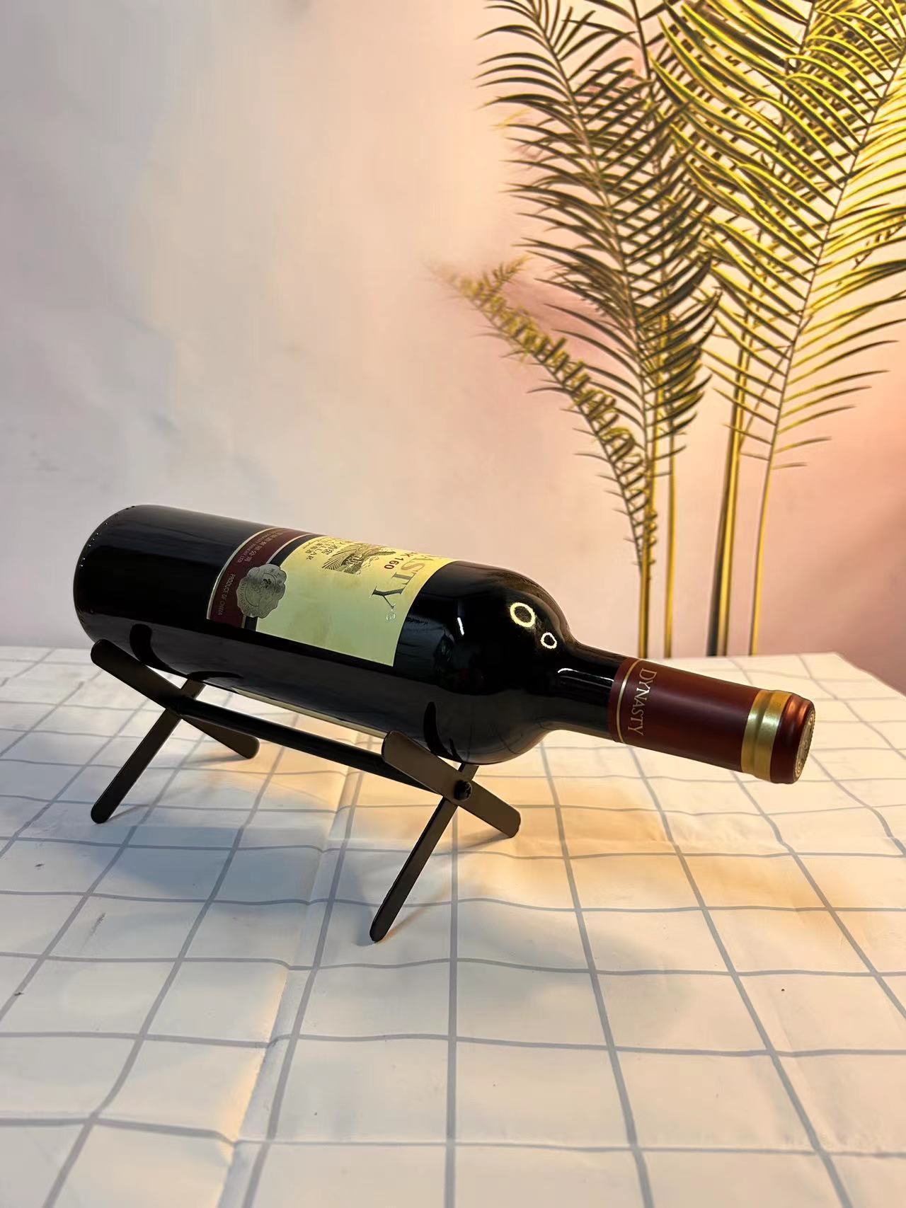 Metal wine display rack creative disassembly wine rack one bottle black unique style cross-border e-commerce exclusive