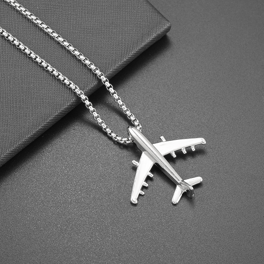 Airliner