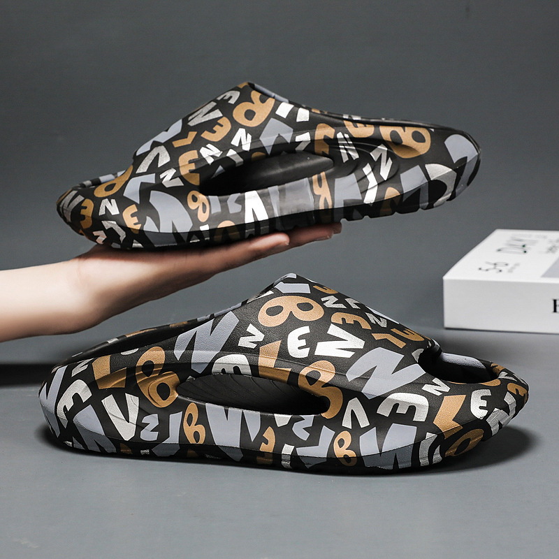 Slippers men's 2024 Summer new outdoor sports thick bottom shit feeling indoor non-slip couple beach slippers