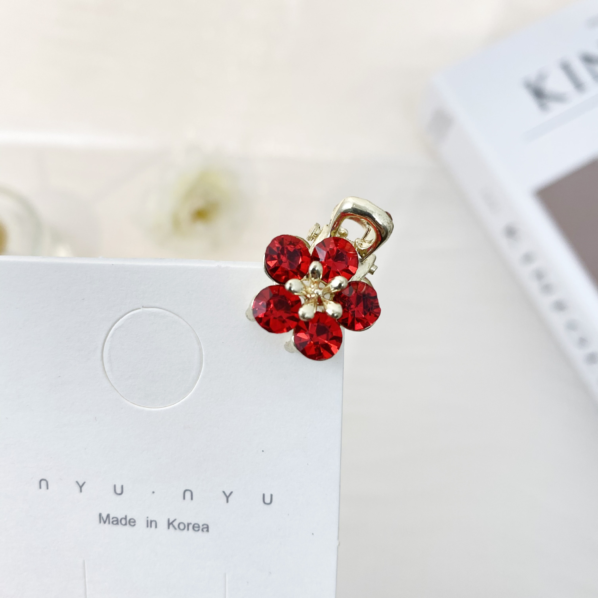 Small Bangs Grab Clip 2022 New Crystal Flower Side Hairpin Korean Internet Celebrity Mini Elegant Grab Hair Accessories_voghion.com