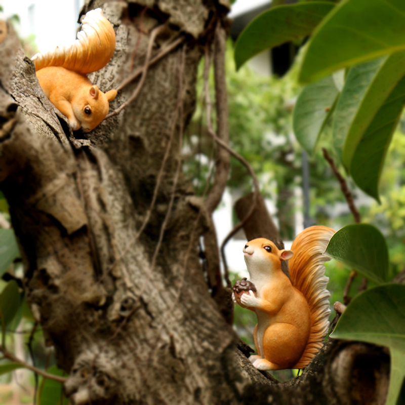 Simulation animal Squirrel Sculpture pendant courtyard ornaments garden landscape decoration squirrel props resin crafts