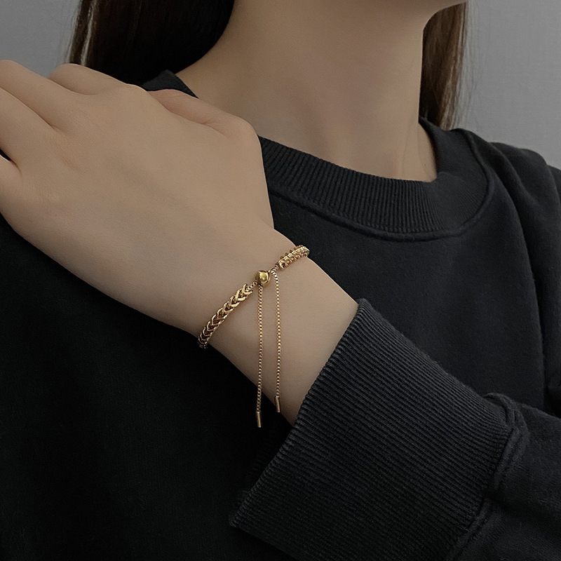 2022 new Korean version of Mori titanium steel woven pull bracelet women's adjustable non-fading bracelet chain wholesale