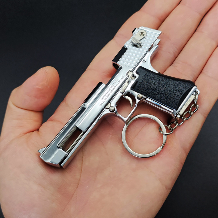 鶏を食べるジェダイの生存周辺1:3砂漠の鷹全金属銃模型玩具キーホルダープレゼント|undefined