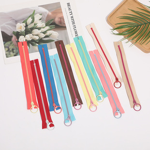 Spot supply No. 3 contrast color resin zipper diy bag clothing closed end zipper support cross-border color mixing packaging
