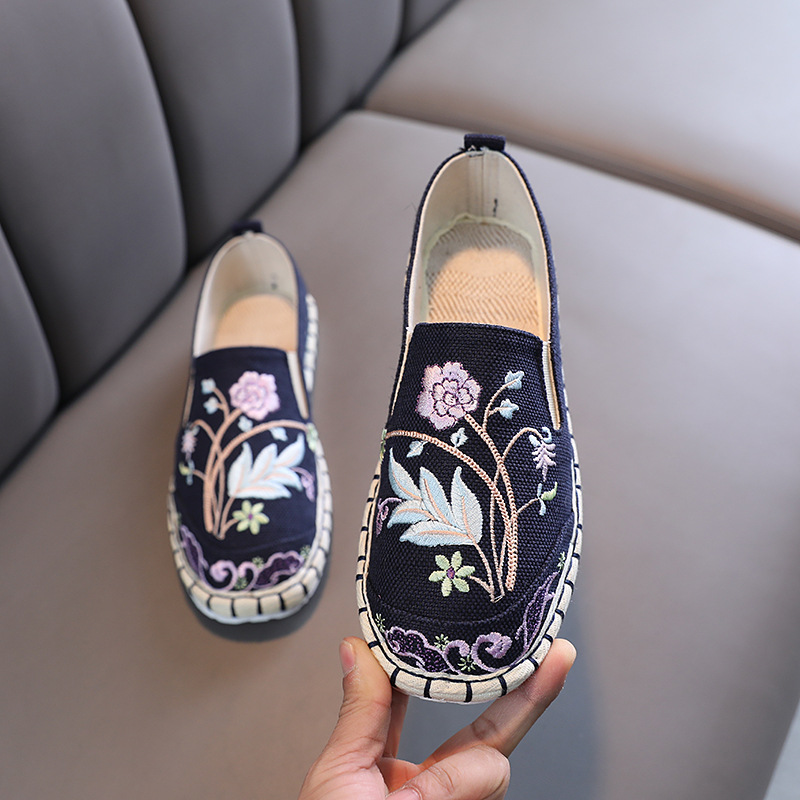2022 New Old Beijing Embroidered Shoes Embroidered Shoes Hanfu Shoes