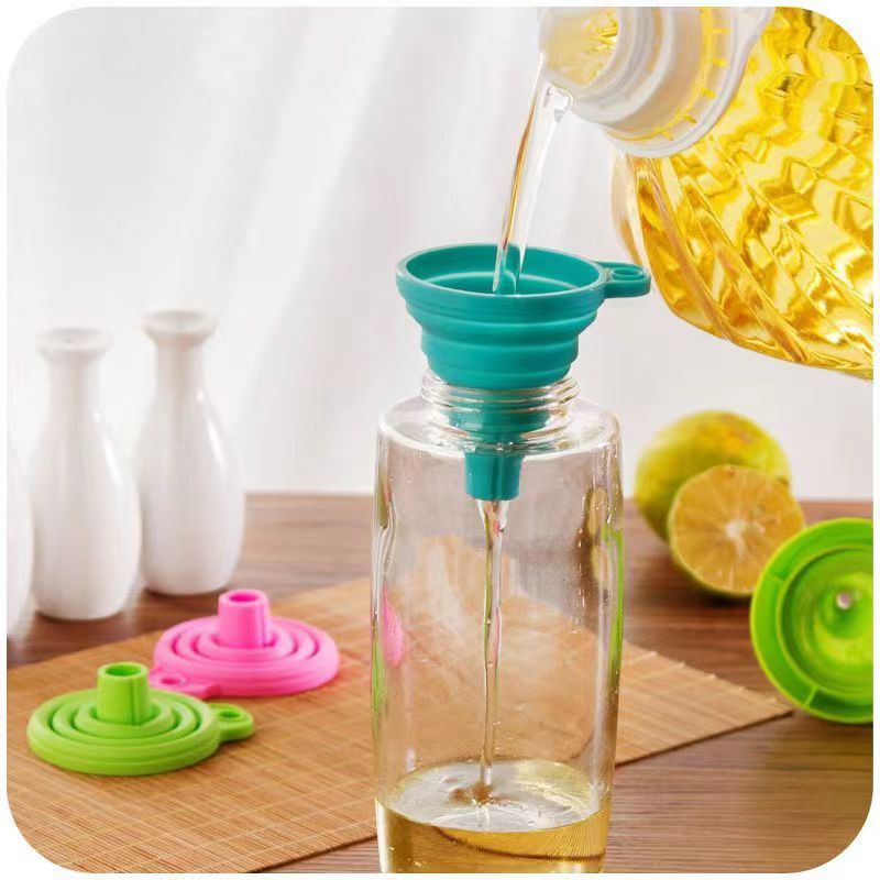 Special offer universal funnel foldable household funnel small caliber food grade pouring oil packing silicone retractable funnel