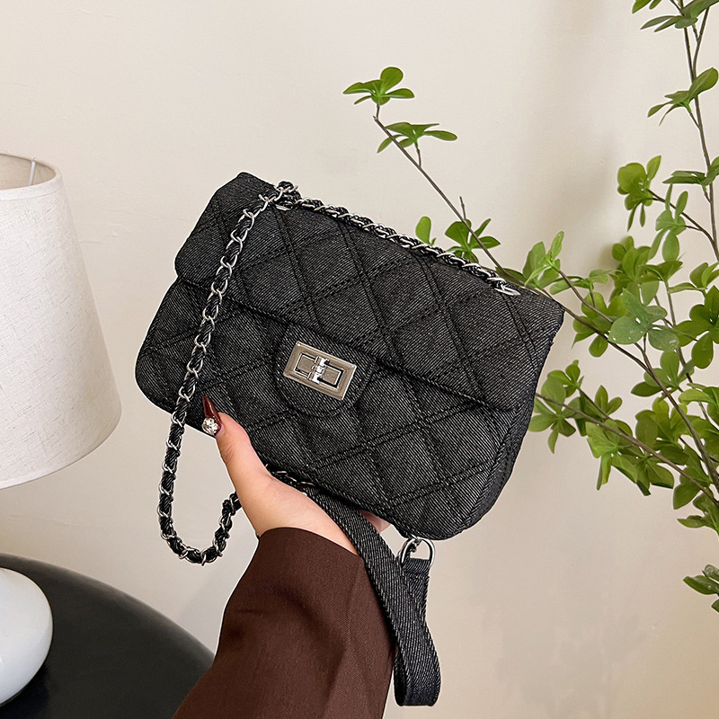 2023 Korean Style New Women's Bag Popular Fashion Simple Denim Shoulder Bag Classic Embroidery Rhomboid Chain Crossbody Bag