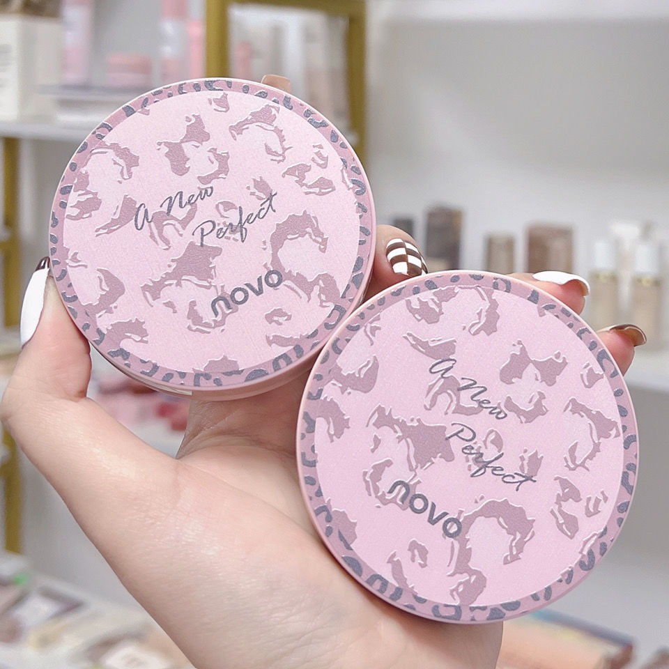 NOVO Hydra Brightening Gel Air Cushion Cream Concealer Moisturizing Oil Control Waterproof Sweat Proof No Makeup Student Party Foundation