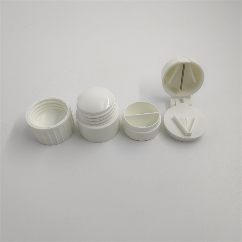 Convenient medicine cutter medicine dividing Mill medicine cutter medicine grinder four-in-one elderly children grinding medicine box cutting medicine box